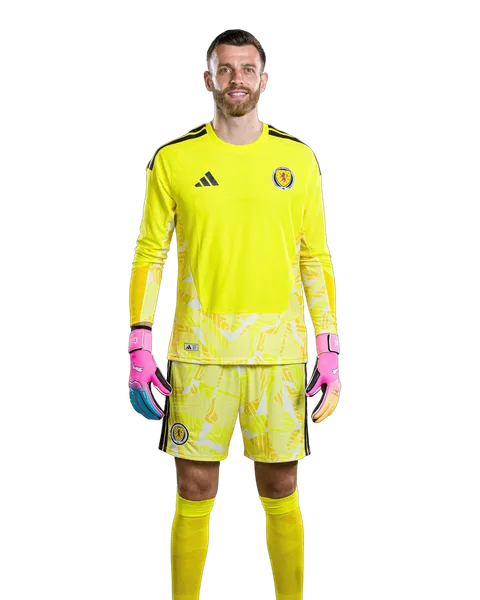 Angus Gunn